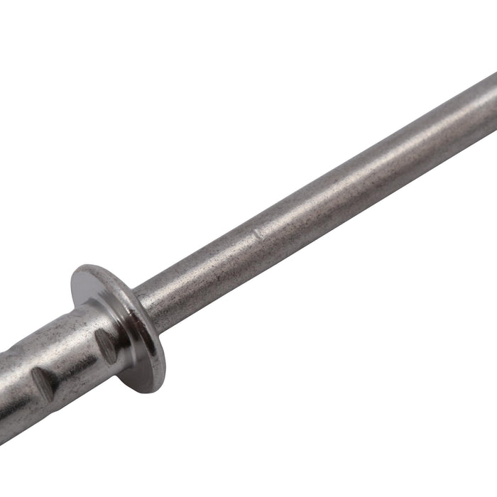 New Genuine General Motors Rivet 11603082 OEM