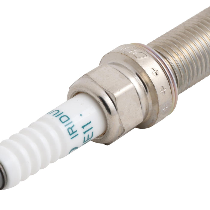 New Genuine Nissan Engine Spark Plug (x1) OE 22401ED71B